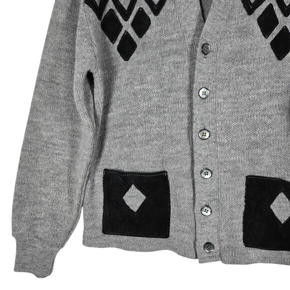 Vintage 60s Mens Medium Leather Diamond Applique Cardigan Sweater Gray Mod - Picture 5 of 9